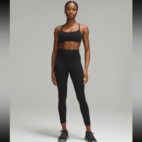 New with tags Lululemon Wunder Train High-Rise Ribbed
Tight 25", Black. Size 6. - Picture 4 of 15